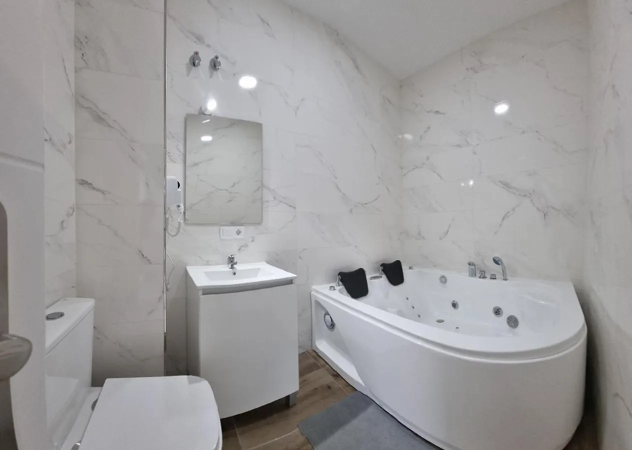 Mini Estudio Jacuzzi Doble Sevilla \
